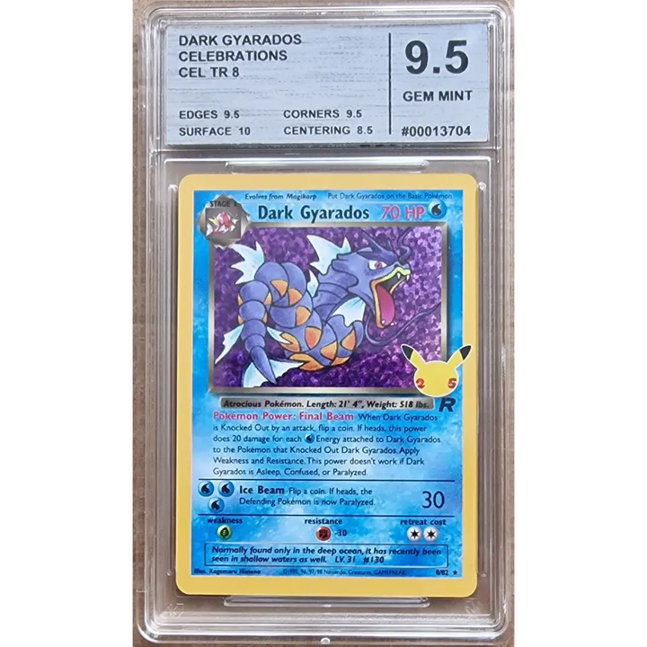 Graded kaart 9.5 - Dark Gyarados (CEL TR 8) Celebrations - Engels