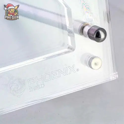 Phoenix Shield Acrylic Case 4 Slots – Boîtier Acrylique pour Boosters Blister - Poke-Geek