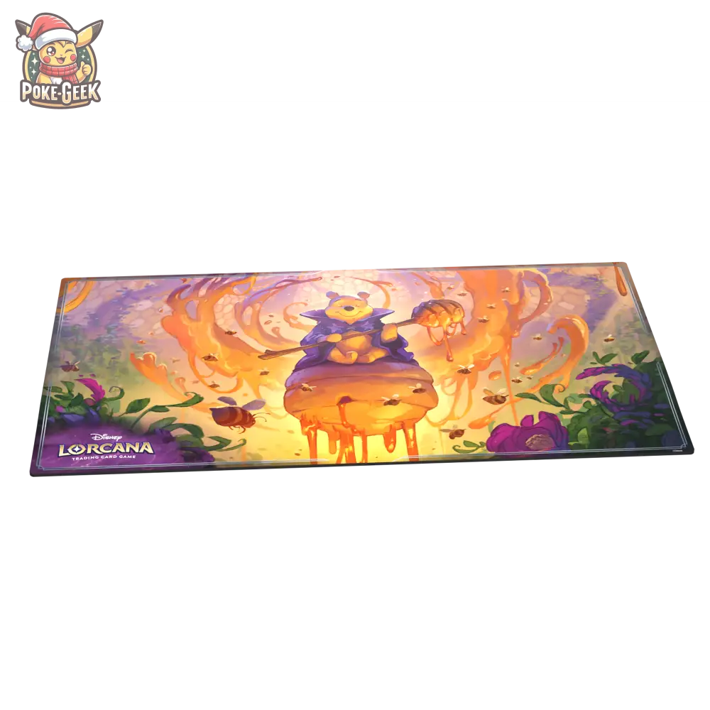 TAPIS DE JEU DISNEY LORCANA – Winnie L’ourson - Poke-Geek